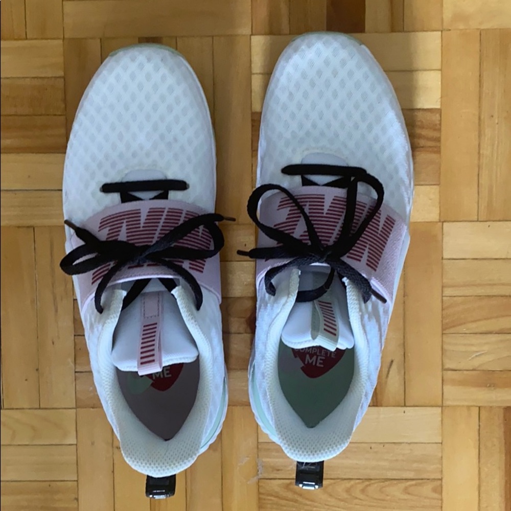 Nike runners size 6.5